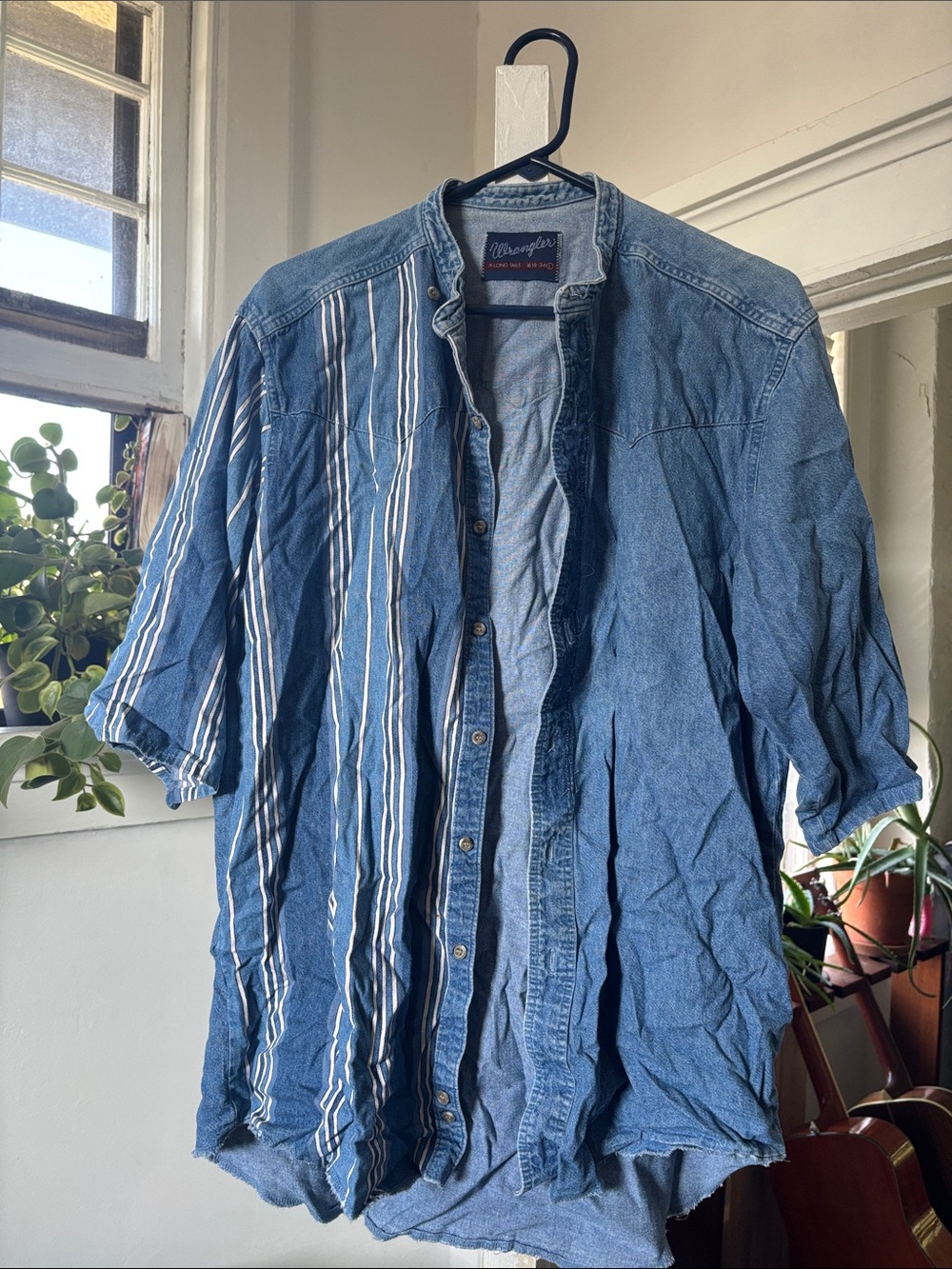 Vintage wrangler denim with stripes